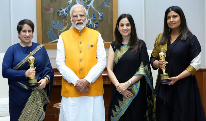 PM Modi meets the 'amazing team' behind 'The Elephant Whispers'