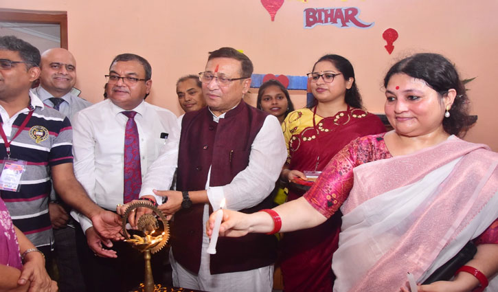 Bihar Industries Minister Sameer Kumar Mahaseth inaugurated Mithila Incubation Center in Darbhanga