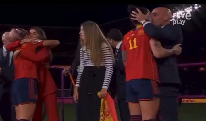 Spanish football chief Luis Rubiales resigns over 'kissing' issue with female players