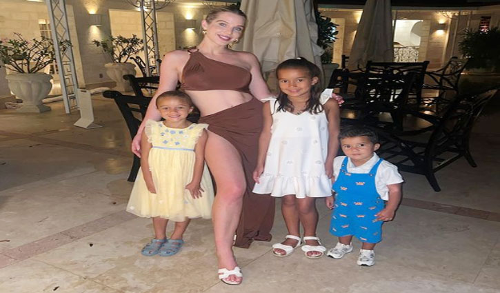 Helen Flanagan apologizes to her children for not being a good mother