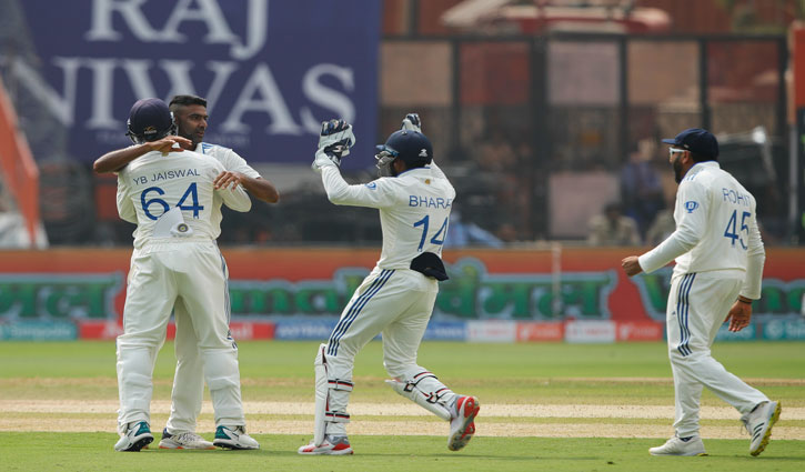 IND vs ENG, England took lead with Ollie Pope's brilliant century on the third day of the test match.