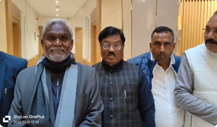 Champai Soren meets Jharkhand Governor, stakes claim to form government; The alliance released a video of support for the MLAs.