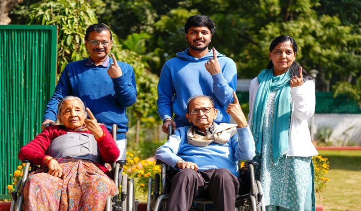 Delhi Assembly Elections: Arvind Kejriwal casts his vote with his family