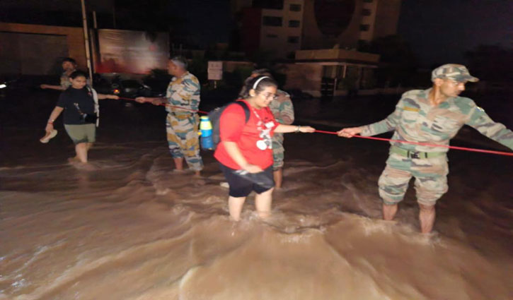 Army rescues 910 university students, 730 girls from Ambala school in Chandigarh amid heavy rain