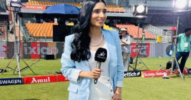 Pakistani anchor Zainab Abbas, who came to cover Cricket World Cup, got trolled on social media, left India