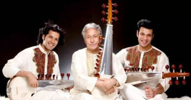 Ustad Amjad Ali Khan to perform with sons Aman, Ayaan in Mumbai on October 26