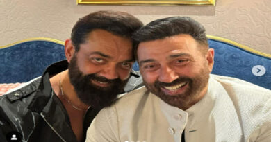 Bobby Deol became emotional in The Great Indian Kapil Show, Sunny Deol talked openly about his career