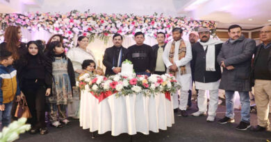 NBC24 Managing Director Mustafa Hussain's birthday was celebrated with great pomp, many big players of politics including Union Minister gathered.