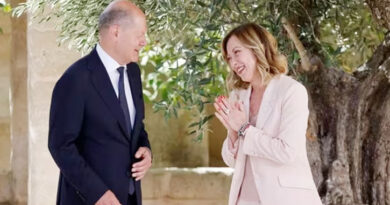 Italian Prime Minister Giorgio Meloni greeted world leaders with 'Namaste', video goes viral